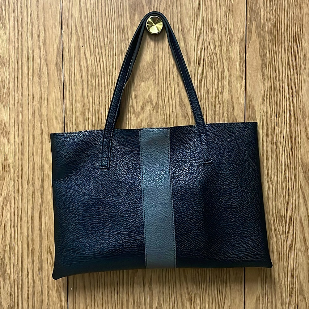 Vince Camuto Tote Bag